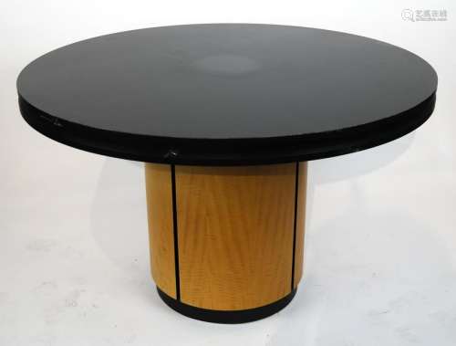 Biedermeier-Style Circular Table