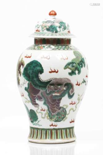 A lided potChinese porcelain