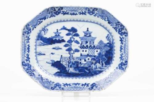 A large octagonal trayChinese export porcelainBlue decoration with riverscape, flowers and