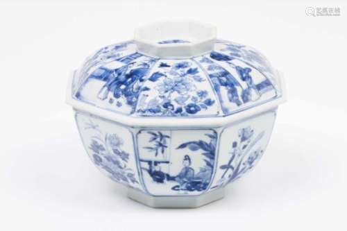 An octagonal bowl with coverChinese porcelainBlue underglaze decoration with flower and foliage