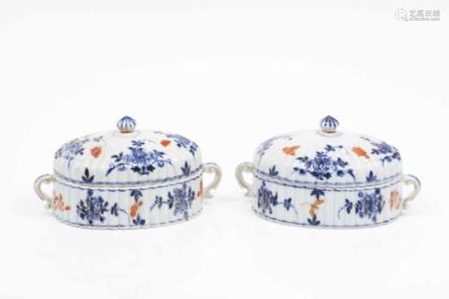 A pair of butter dishes with coversChinese export porcelainPolychrome and gilt Imary gadrooned