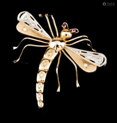 A Dragonfly broochGold and platinumSet with small 8/8 cut diamondsPortugal, 1960sUnmarked, as per