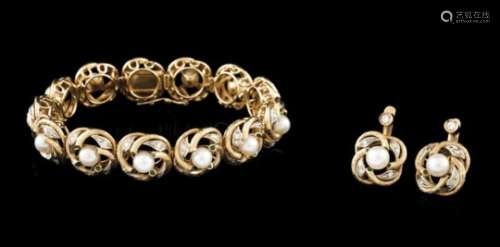 A bracelet and a pair of earringsTextured gold set with cultured pearls and small single cut