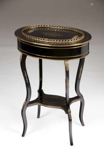 A Napoleon III planter standBlack lacquered and gilt woodCover with yellow metal handles and