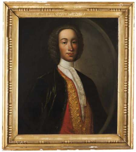 French school of the 18th centuryGentleman's portraitOil on canvasGilt wood frame of similar date(