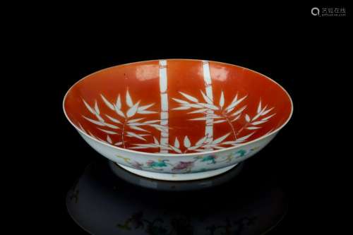 IRON RED BAT AND CLOUD PORCELAIN COVERED BOWL