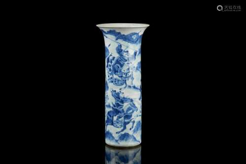 CHINESE BLUE & WHITE PORCELAIN HAT STAND VASE