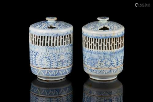 PAIR OF BLUE & WHITE PORCELAIN CENSERS