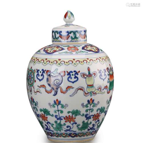 A Chinese Dou-Cai Glazed Porcelain Jar with Cover