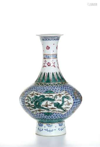 Chinese Famille Rose 'Dragon' Bottle Vase