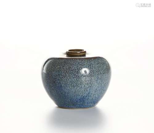 Chinese Flambe-Glazed 'Apple' Jar