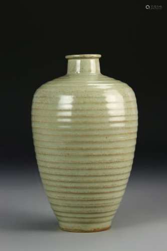 Chinese Lungquan Celadon Meiping Vase