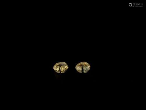 A PAIR OF CHAM REPOUSSÉ GOLD EARRINGS WITH SNAKE H…