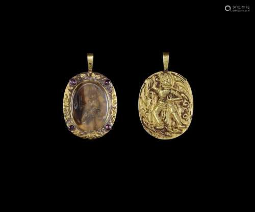 A CHAM GOLD PENDANT WITH STONE INTAGLIO DEPICTING …