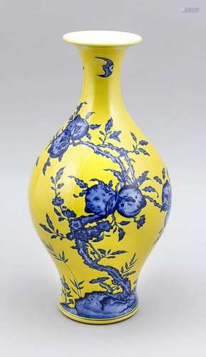 Yellow-ground vase w