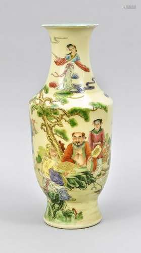 Famille-rose vase, C