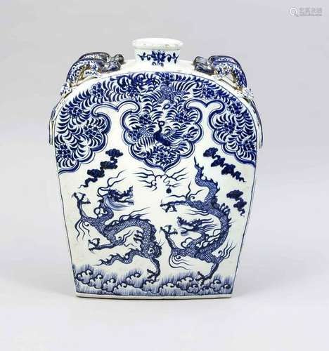 Great dragon bottle,