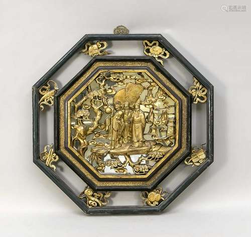 Octagonally framed c