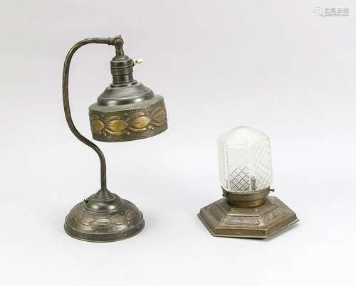 2 Lampen, um 1900. 1