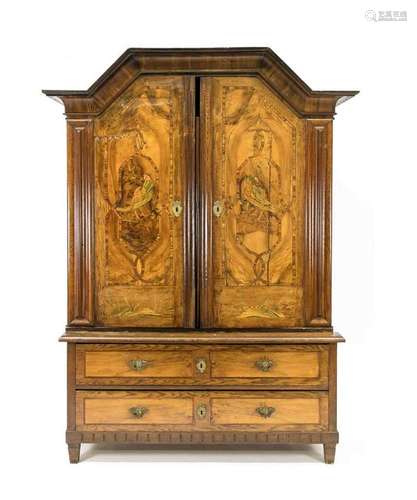 Barock-Kabinettschrank, E