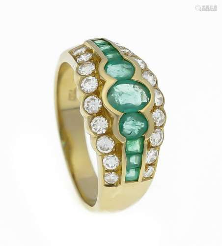 Emerald brilliant ring GG