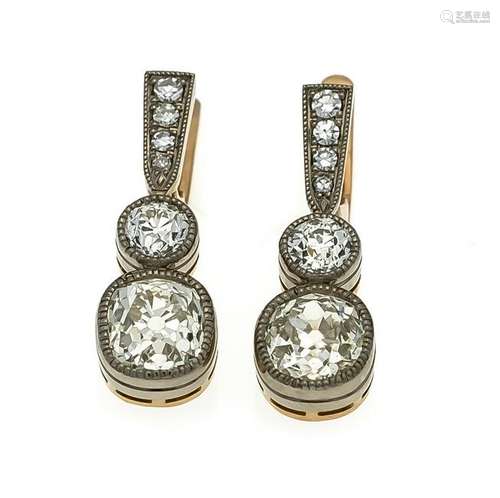 Old-cut diamond stud earr