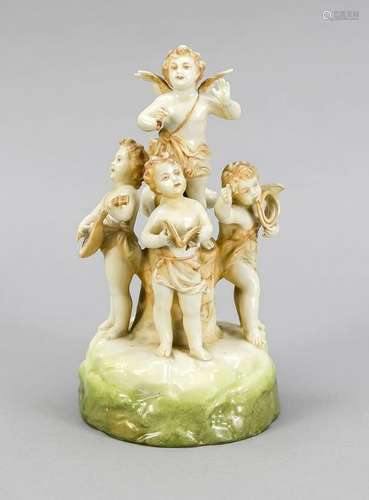 Figural group, Trieb