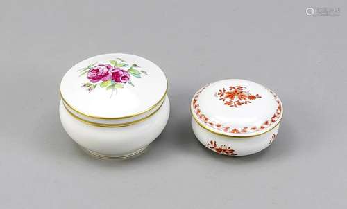 Two lidded boxes, 20