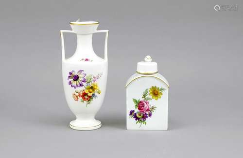 Tea box and vase, am