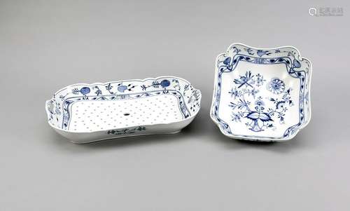 Two serving pieces,