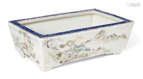 A Chinese porcelain rectangular jardinière, Republic period, painted in famille rose enamels with