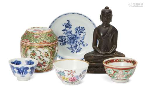 Five pieces of Chinese porcelain and a carved wood figure of Buddha, 18th-20th century, including