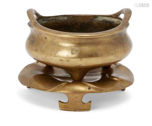 A Chinese polished bronze bombe censer and associated stand, late 19th/early 20th century, 12cm