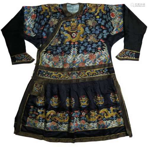 QING DYN. RARE IMPERIAL EMBROIDERED FORMAL DRAGON ROBE
