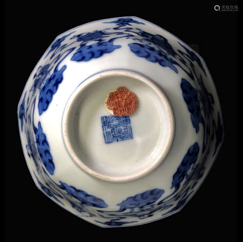 QING BLUE AND WHITE PORCELAIN BOWL WITH MARK