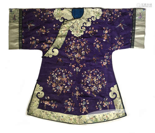 PURPLE SILK BLOSSOMING FLOWER EMBROIDERED ROBE