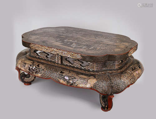 INTRICATLY DECORATED MOTHER OF PEARL LACQUERED STAND