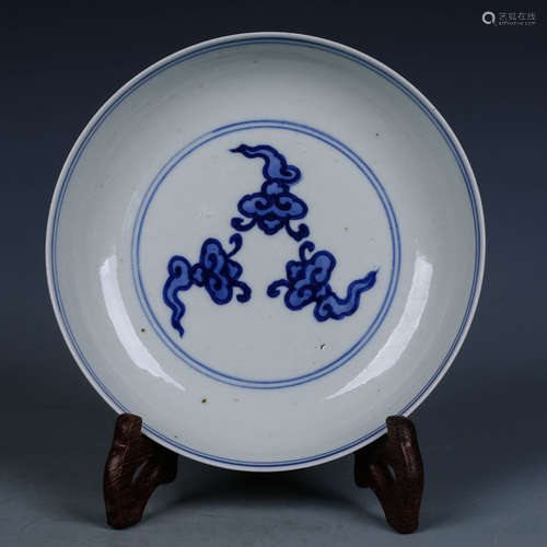 A Chinese Blue and White Porcelain Plate