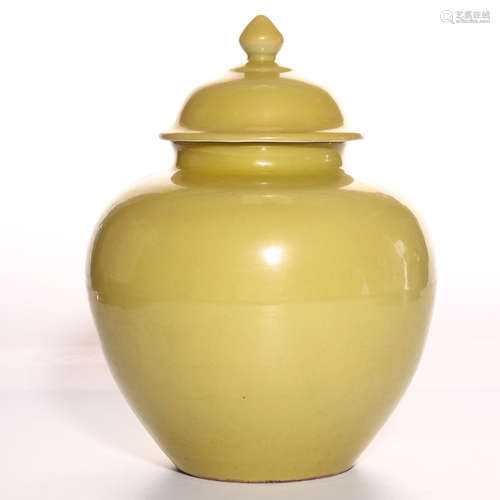 A Chinese Yellow Glazed Porcelain Jar with Cover