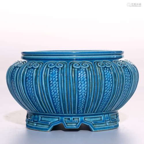 A Chinese Turquoise-Green Glazed Porcelain Brush Washer