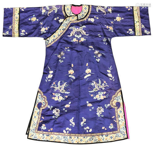 BLUE SILK EMBROIDERED WOMEN'S ROBE