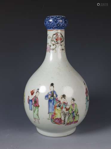 FAMILLE ROSE PORCELAIN VASE,18TH C