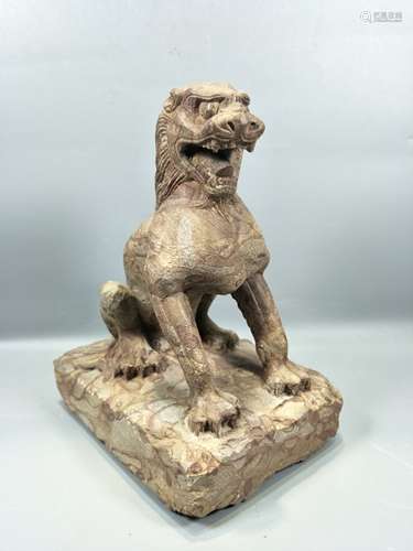 CARVED STONE GUARDIAN LION