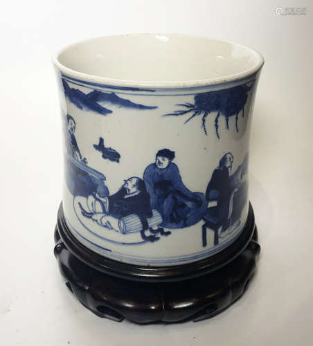 BLUE AND WHITE PORCELAIN BRUSH POT, KANGXI MARK