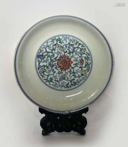 BLUE AND WHITE PORCELAIN CHRYSANTHEMUM BOWL WITH MARK