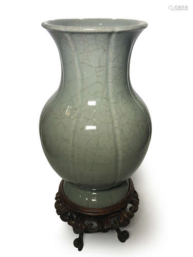 CELADON GLAZED LOBED PORCELAIN VASE