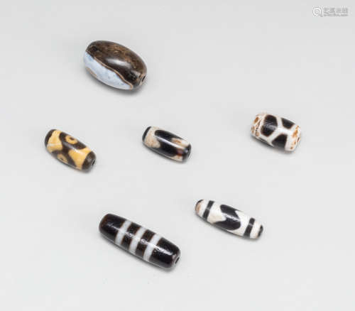 Set Of Tibetan Antique Dzi Beads
