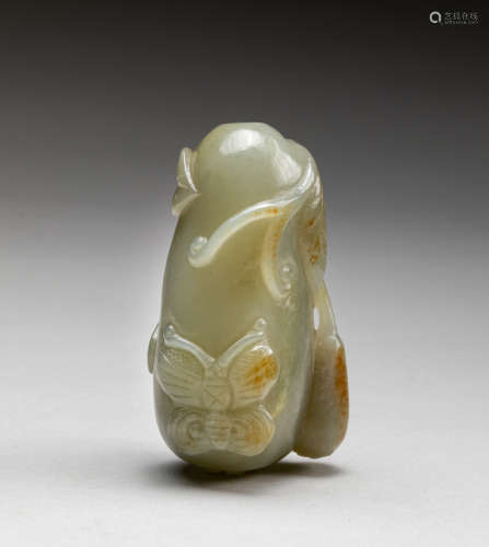 19th Chinese Antique Pale Celadon Pebble Jade Snuff Bottle