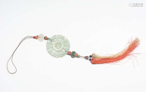 19th Manchu Style Chinese Antique Jade Pendant