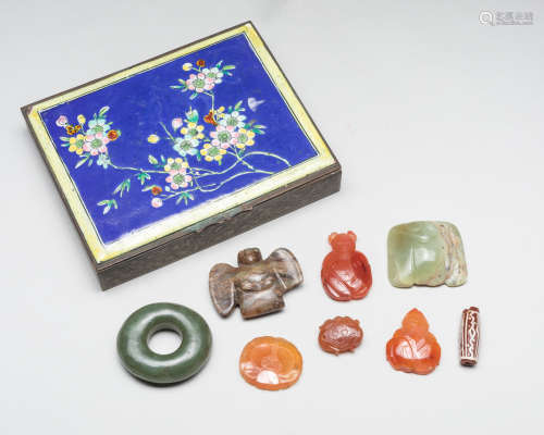 Set Of Chinese Antique Box Of Jades